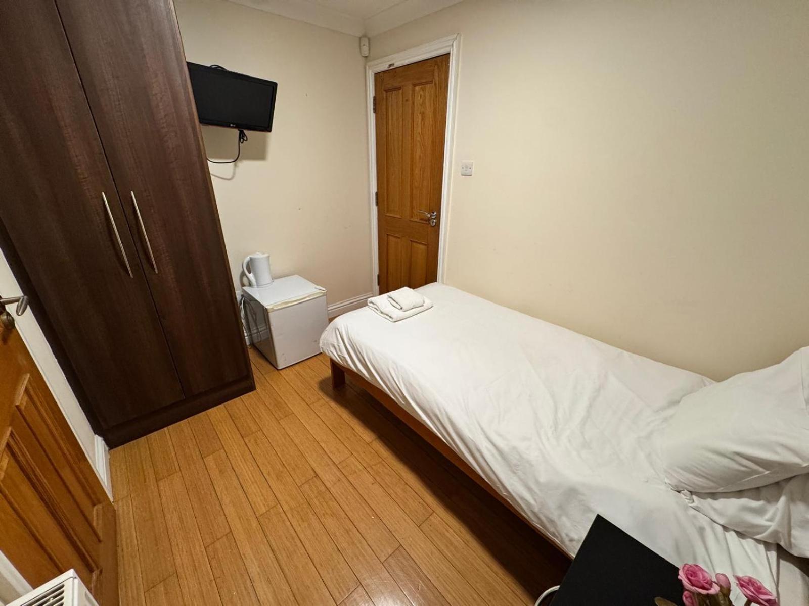 The Bell And Bottle Hotel Hedgerley Ngoại thất bức ảnh